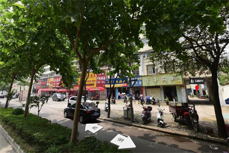 城东人和蓝湾3室2厅2卫165.8万144m2出售有??